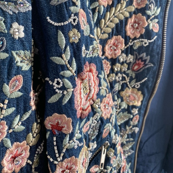 Needle & Thread Embroidered Floral Flower Jacket - Picture 6 of 12